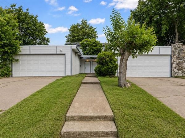 6315 Walraven Circle, Fort Worth, TX 76133