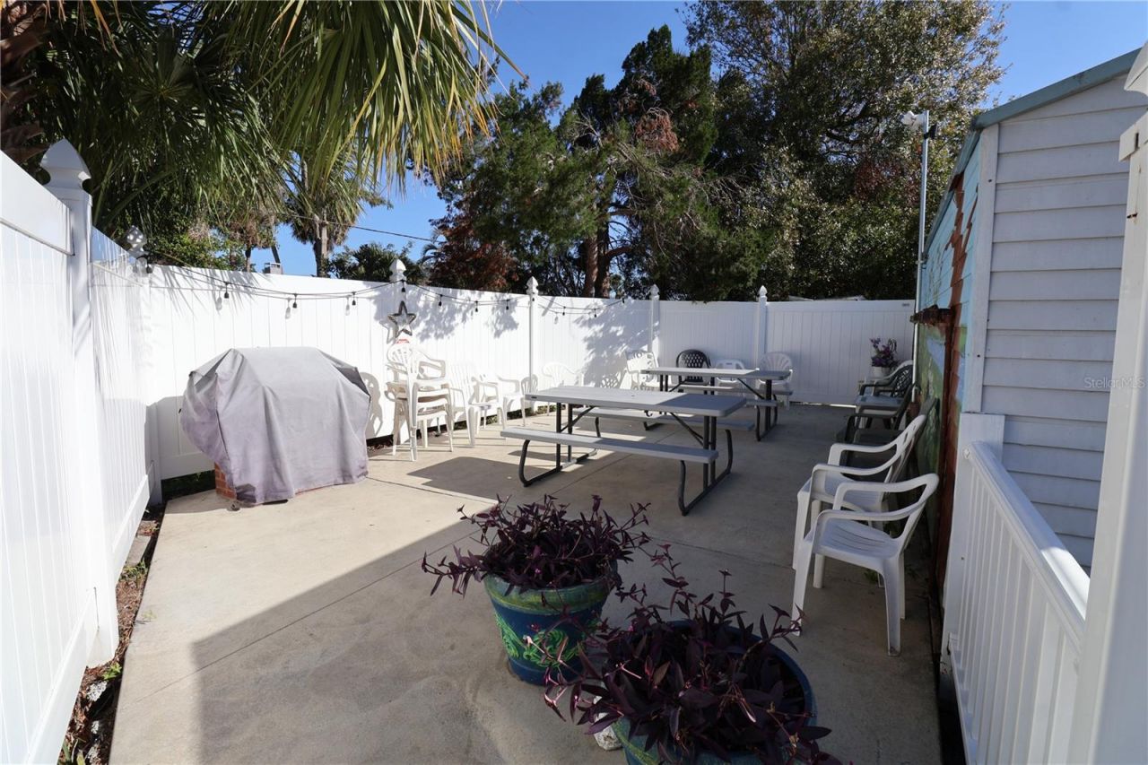 5858 Welcome Road , Unit J23, Bradenton, FL 34207 Photo