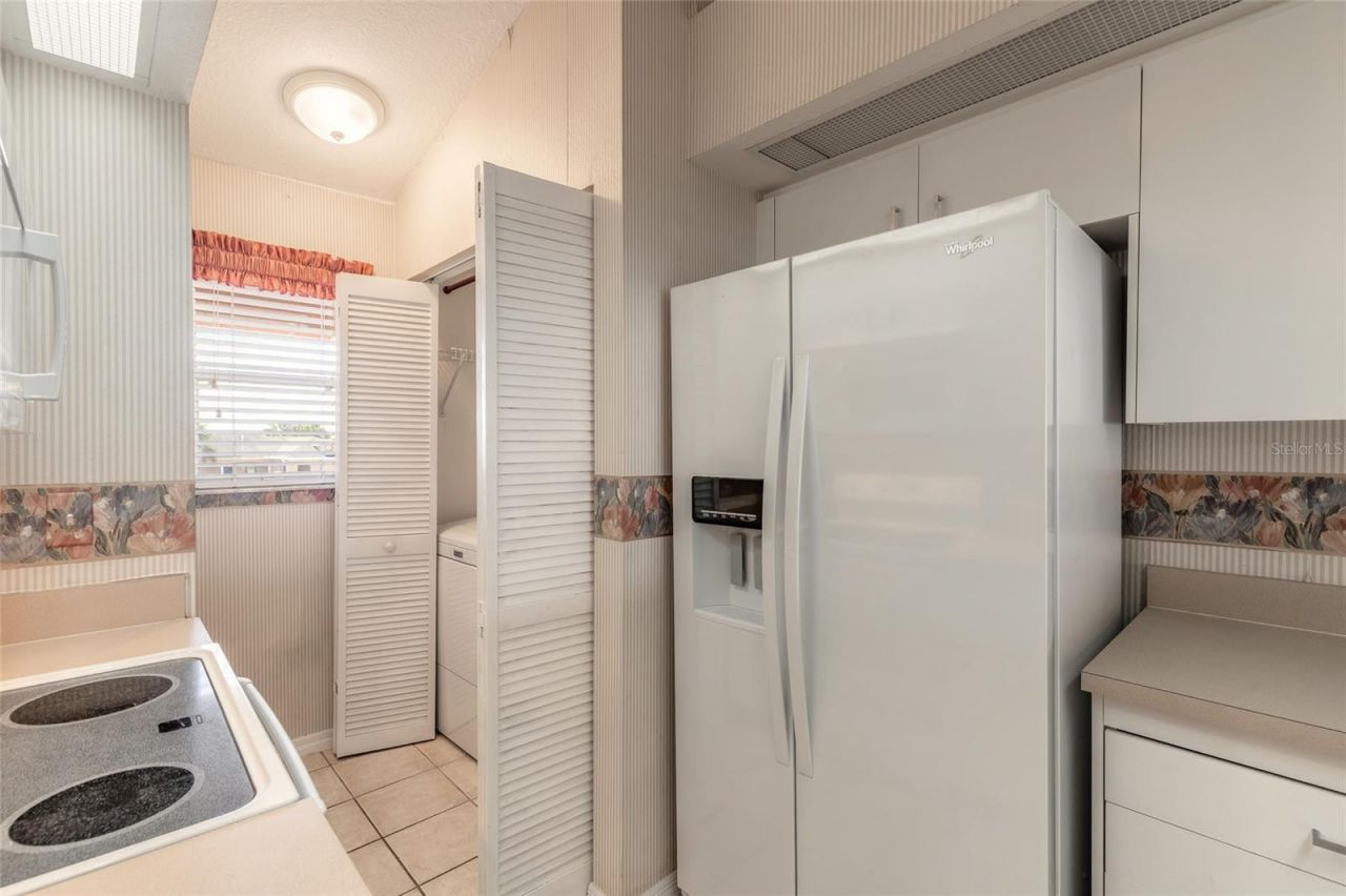 407 Bouchelle Drive, Unit 303, New Smyrna Beach, FL 32169 Photo
