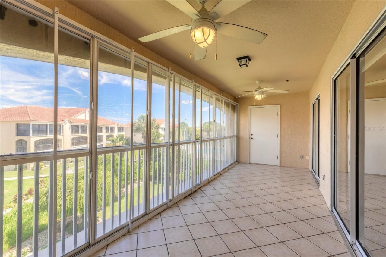 407 Bouchelle Drive, Unit 303, New Smyrna Beach, FL 32169 Photo