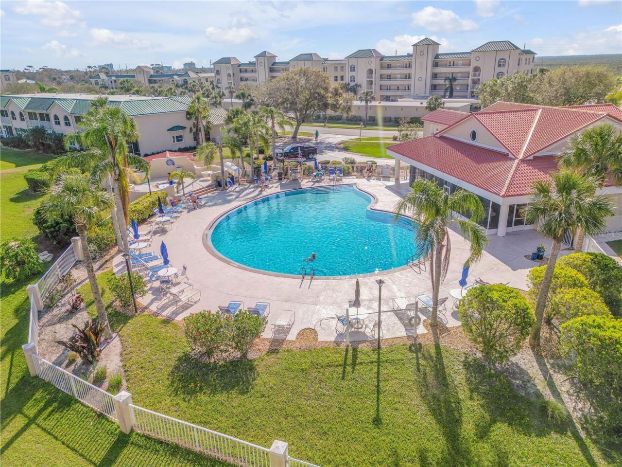 407 Bouchelle Drive, Unit 303, New Smyrna Beach, FL 32169 Photo