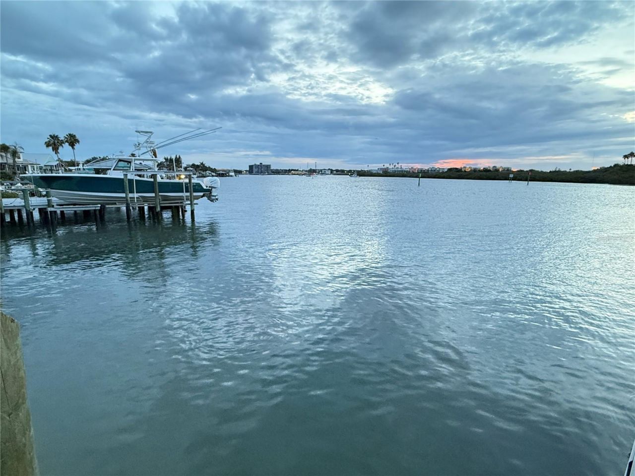 407 Bouchelle Drive, Unit 303, New Smyrna Beach, FL 32169 Photo