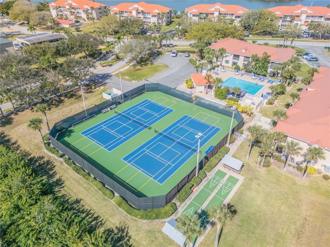 407 Bouchelle Drive, Unit 303, New Smyrna Beach, FL 32169 Photo