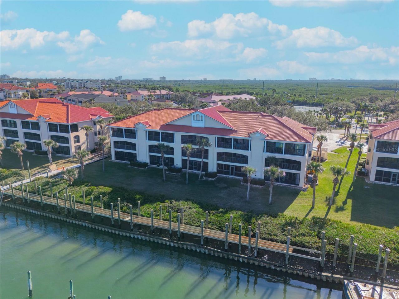 407 Bouchelle Drive, Unit 303, New Smyrna Beach, FL 32169 Photo