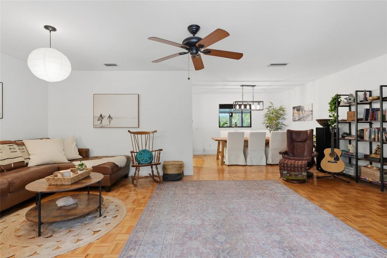 2267 SW 43rd Place, Gainesville, FL 32608 Photo