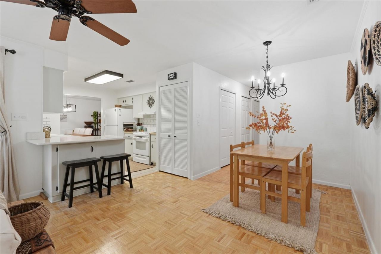 2267 SW 43rd Place, Gainesville, FL 32608 Photo