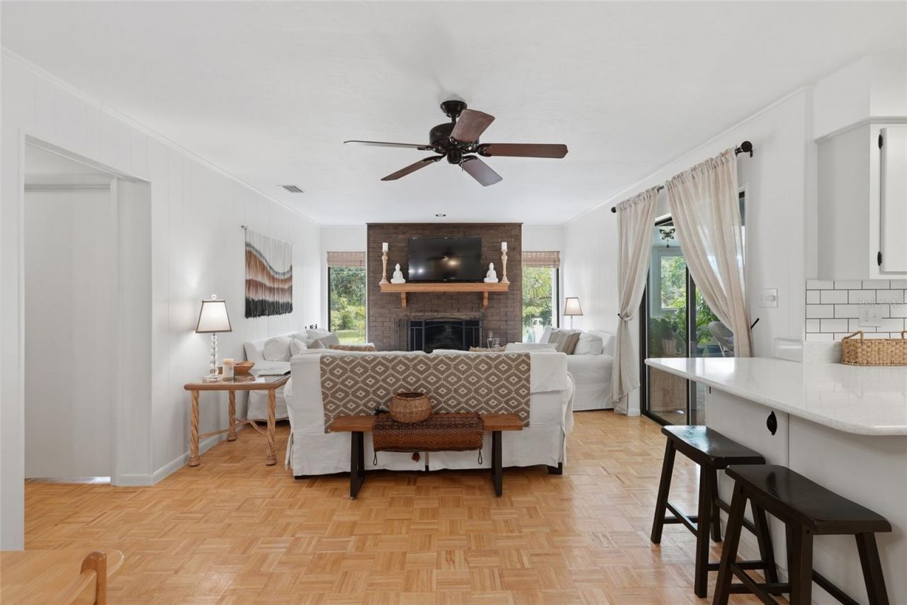 2267 SW 43rd Place, Gainesville, FL 32608 Photo