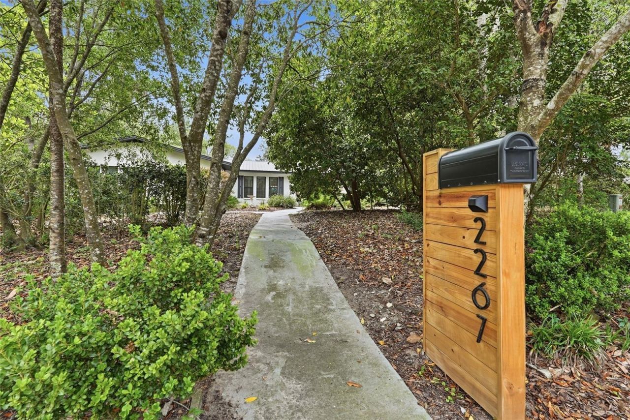 2267 SW 43rd Place, Gainesville, FL 32608 Photo