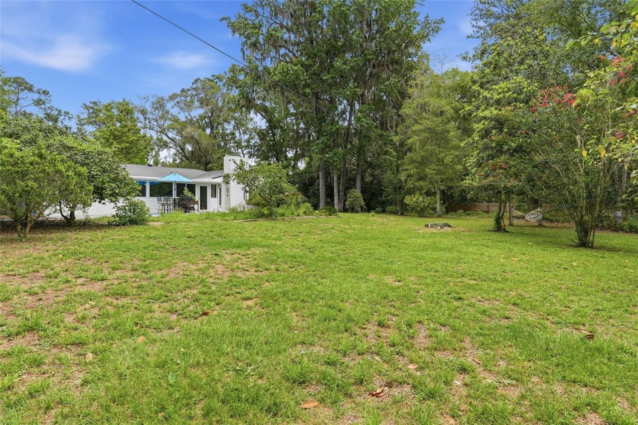2267 SW 43rd Place, Gainesville, FL 32608 Photo