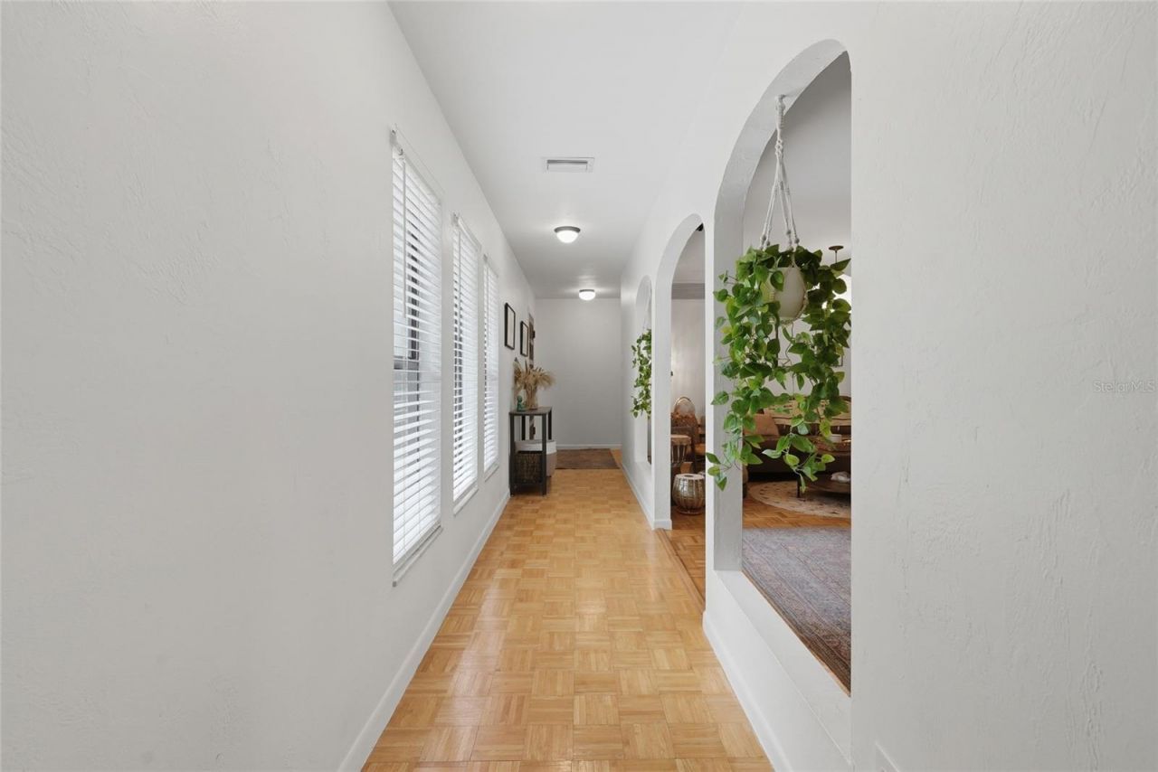 2267 SW 43rd Place, Gainesville, FL 32608 Photo