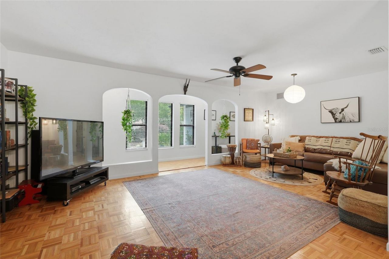2267 SW 43rd Place, Gainesville, FL 32608 Photo