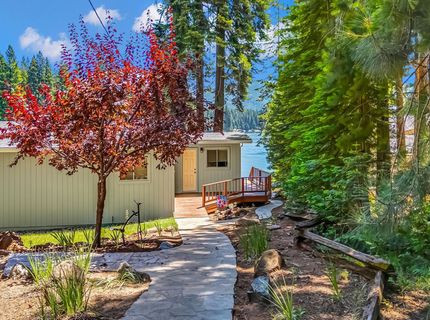 206 Peninsula Drive, Lake Almanor, CA 96137 Photo