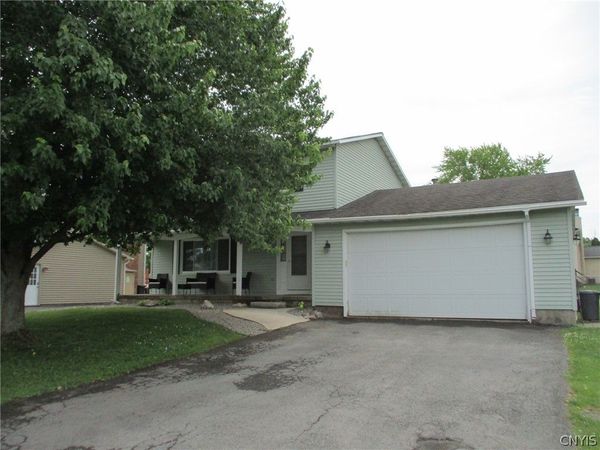 4761 Freestone Road, Liverpool, NY 13090