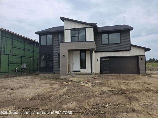 15270 Nottingham Fields Parkway, Lansing, MI 48906