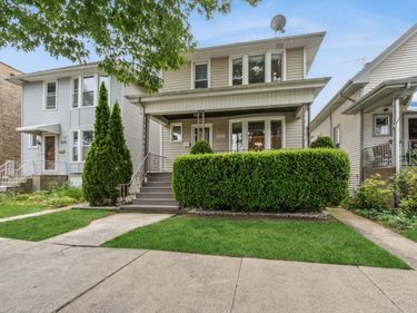 5337 W Berenice Avenue , Chicago, IL 60641