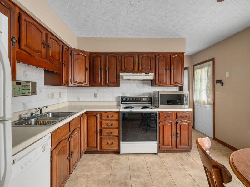 11660 Marcy Road NW, Canal Winchester, OH 43110 Photo 16