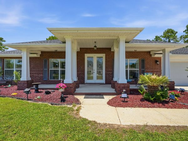 7808 Fenwick Street, Navarre, FL 32566