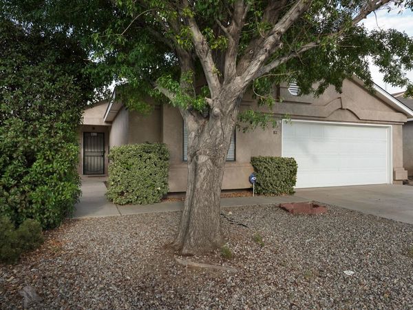 820 110th Street SW, Albuquerque, NM 87121