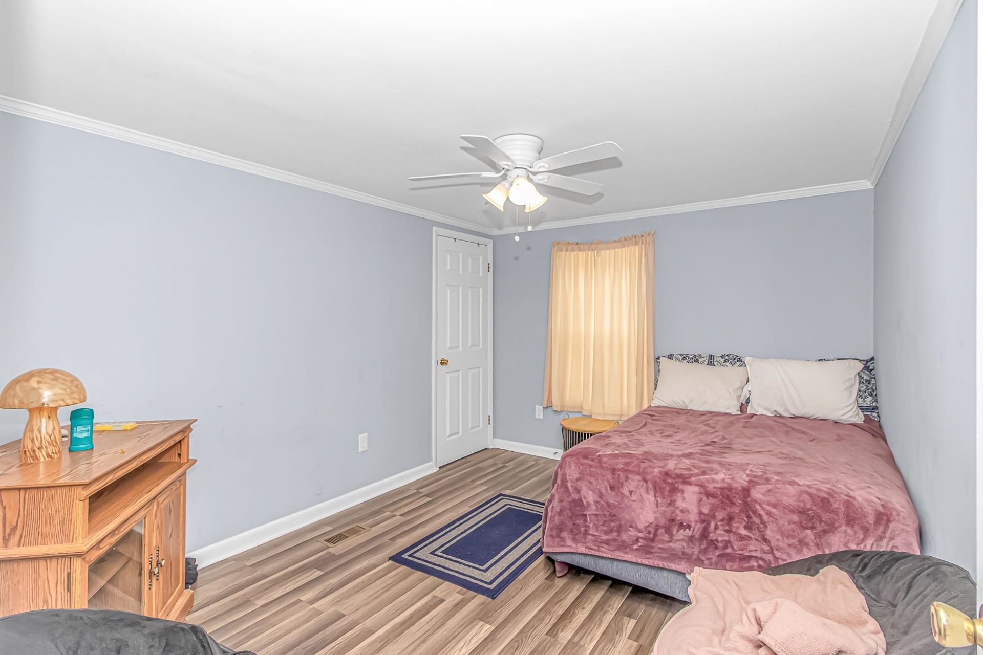 146 Queens Rd.  Photo 21