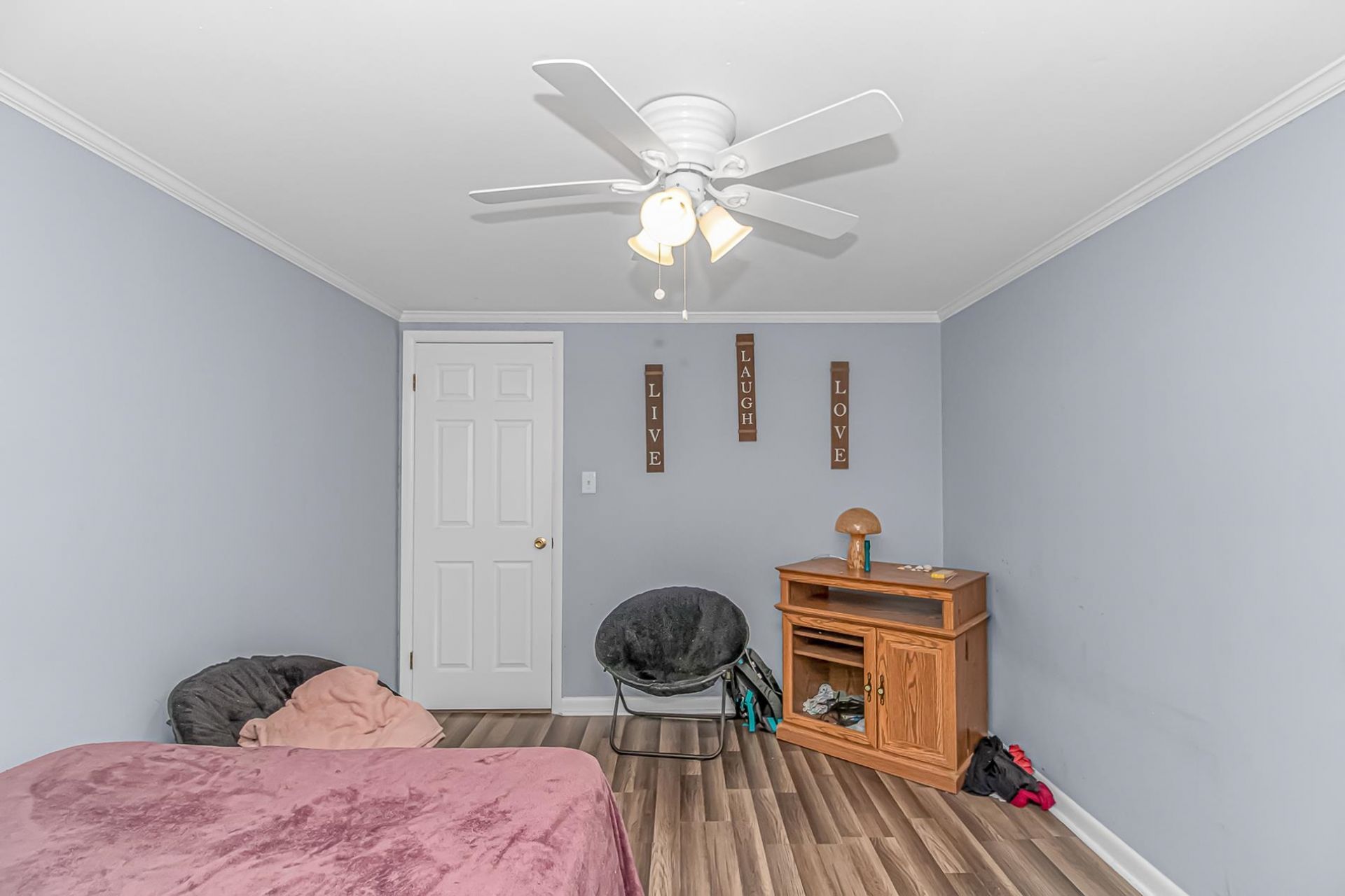 146 Queens Rd.  Photo 22