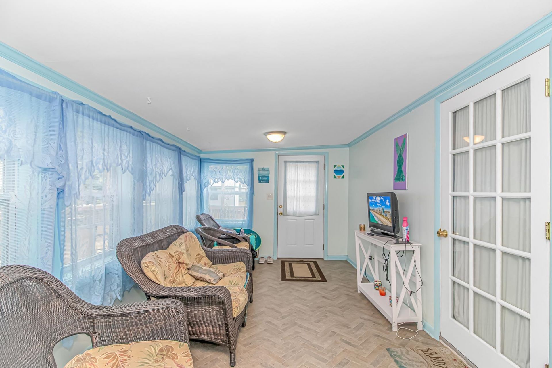 146 Queens Rd.  Photo 26