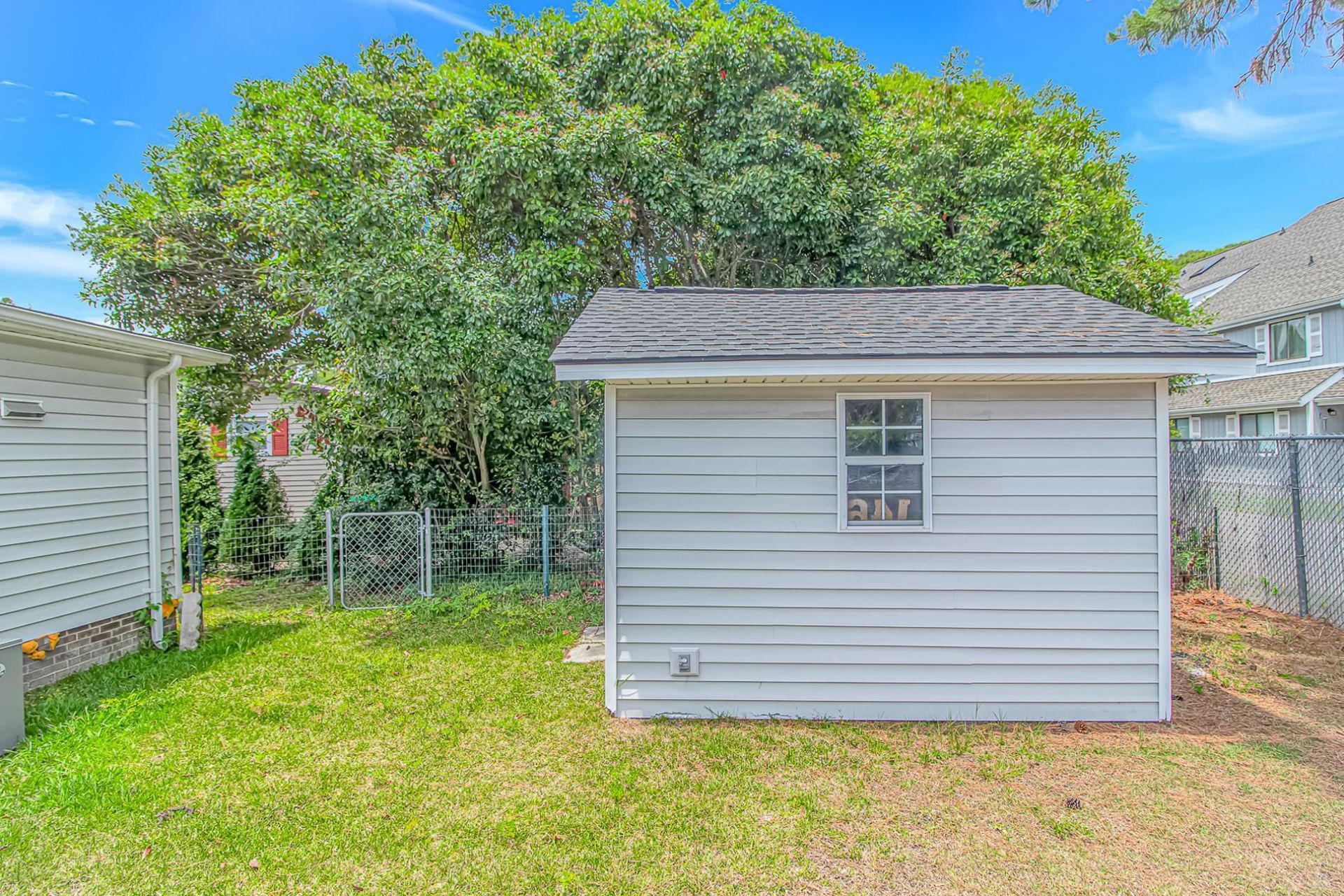 146 Queens Rd.  Photo 30