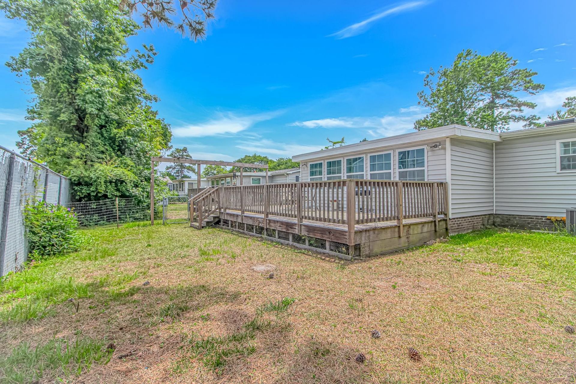 146 Queens Rd.  Photo 34