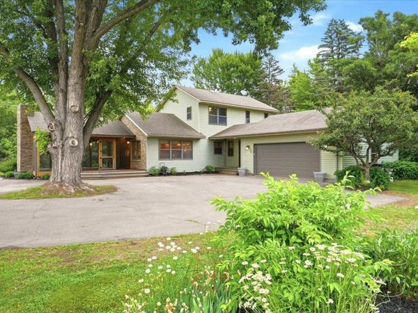 4596 Lilac Lane N, Lake Elmo, MN 55042