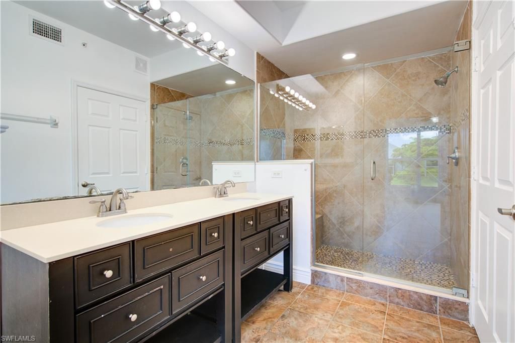 1310 Henley St , Unit 1902, Naples, FL 34105 Photo