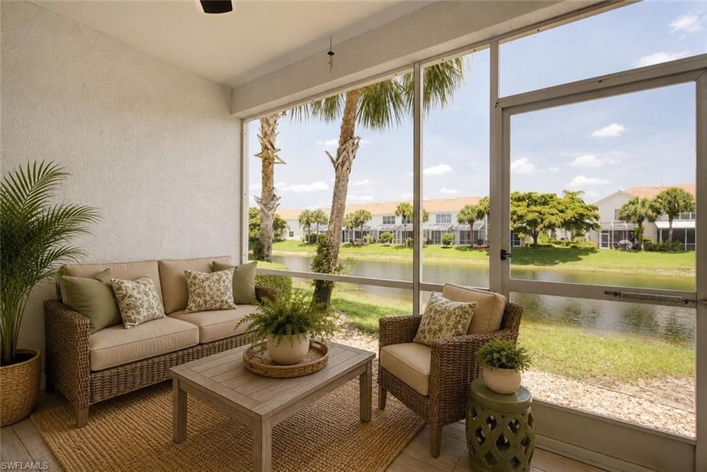 1310 Henley St , Unit 1902, Naples, FL 34105 Photo