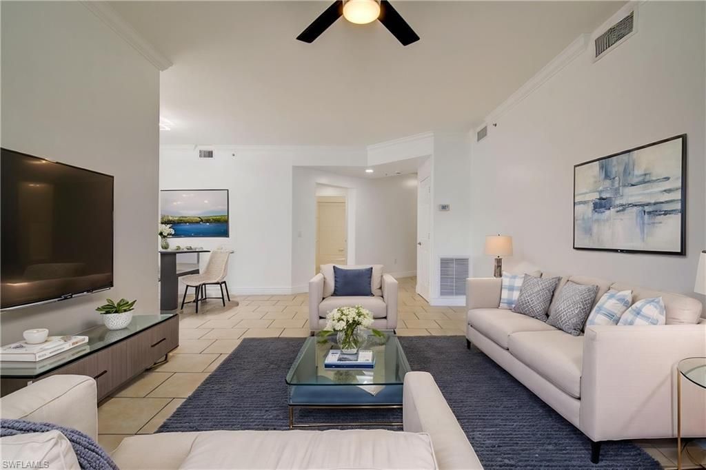 1310 Henley St , Unit 1902, Naples, FL 34105 Photo