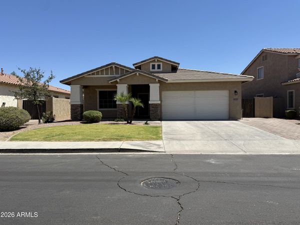 4155 E CLUBVIEW Drive, Gilbert, AZ 85298