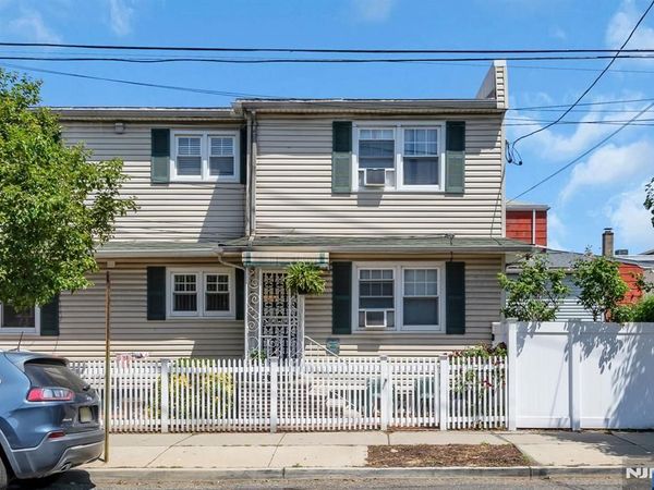 116 1st Street, HARRISON, NJ 07029