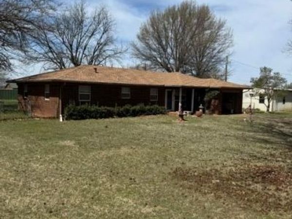 13362 State Highway 76 , Lindsay, OK 73052