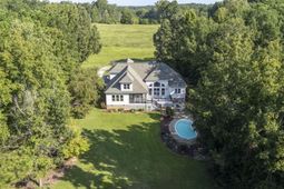 3934 Stoney Hill Road photo 4