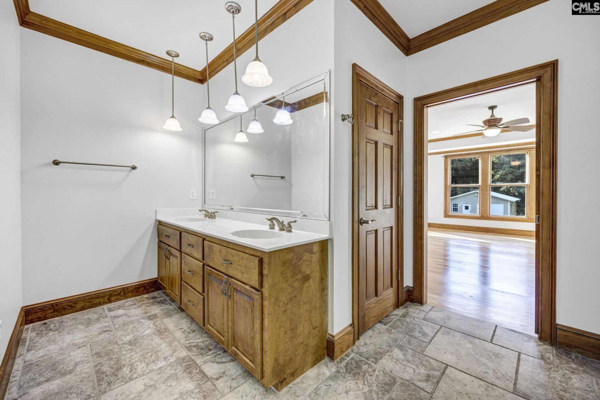 3934 Stoney Hill Road Photo 24