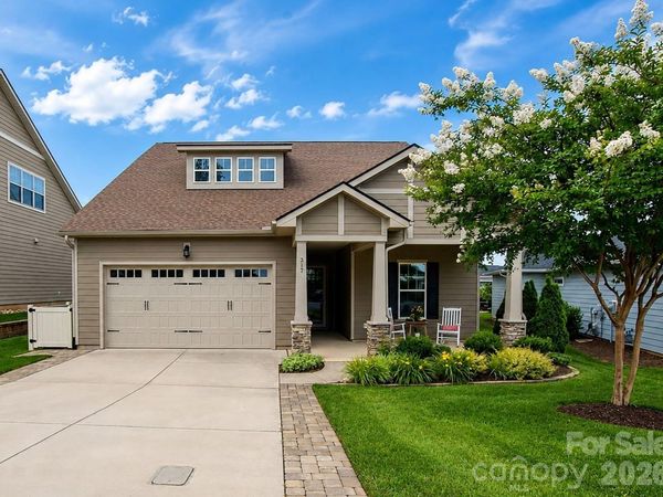317 Hemlock Bluff Court , Denver, NC 28037
