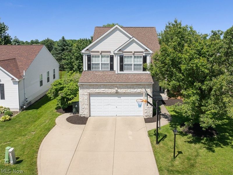 1021 Ledgestone Drive , Wadsworth, OH 44281 Photo 2