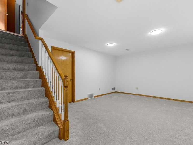 1021 Ledgestone Drive , Wadsworth, OH 44281 Photo 28