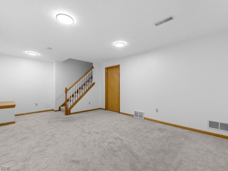 1021 Ledgestone Drive , Wadsworth, OH 44281 Photo 29