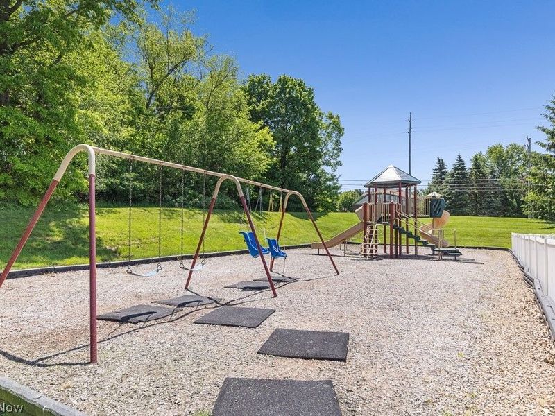 1021 Ledgestone Drive , Wadsworth, OH 44281 Photo 49