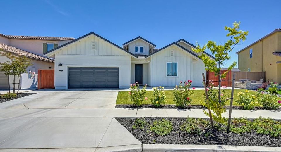 8229 Poppy Ridge Cir, Elk Grove, CA 95757 Photo