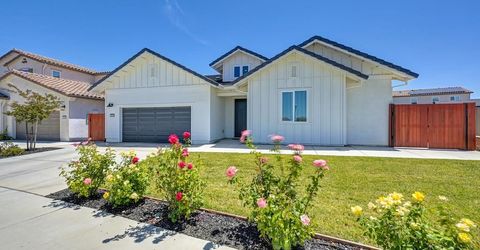 8229 Poppy Ridge Cir, Elk Grove, CA 95757 Photo