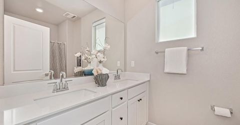 8229 Poppy Ridge Cir, Elk Grove, CA 95757 Photo
