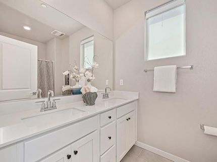 8229 Poppy Ridge Cir, Elk Grove, CA 95757 Photo