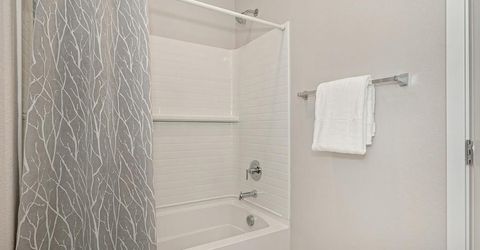 8229 Poppy Ridge Cir, Elk Grove, CA 95757 Photo