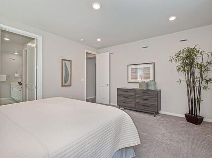 8229 Poppy Ridge Cir, Elk Grove, CA 95757 Photo