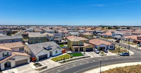 8229 Poppy Ridge Cir, Elk Grove, CA 95757 Photo
