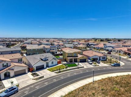 8229 Poppy Ridge Cir, Elk Grove, CA 95757 Photo