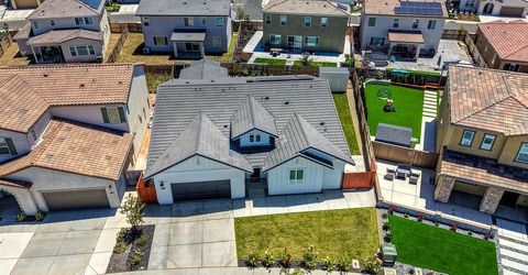 8229 Poppy Ridge Cir, Elk Grove, CA 95757 Photo